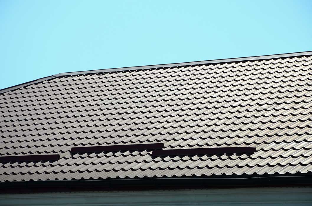 фото фасонных изделий, установленных на крышу по сниженным ценам