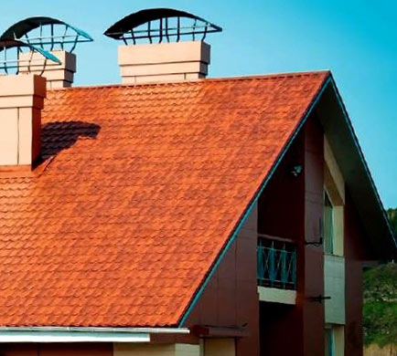 фото крыши дома из металлочерепицы монтеррей Клоуди